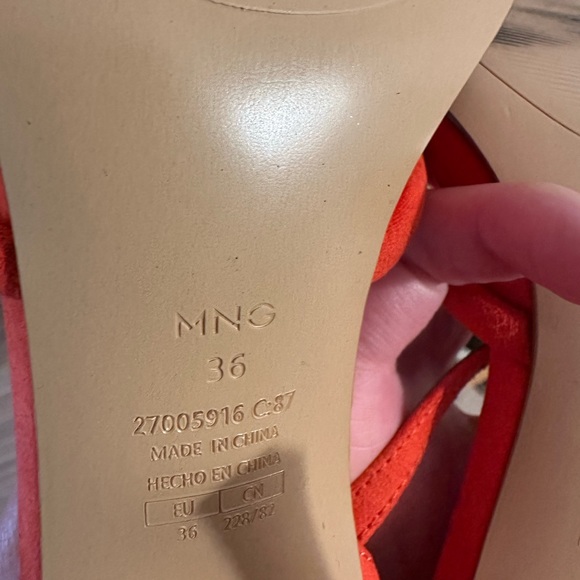 Mango Red Heels - Picture 7 of 8